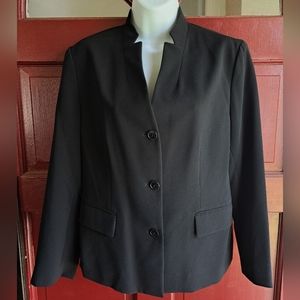 Uniqlo black blazer
